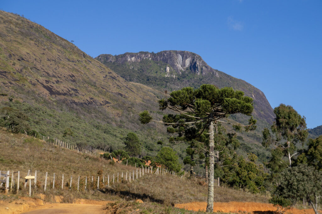 Pico do Santo Agostinho, no Parque Estadual da Serra do Papagaio, em Alagoa, MG.